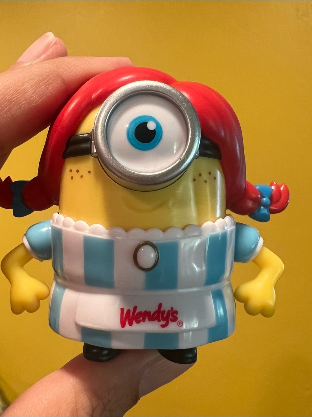 Wendy’s Minion toy NWT